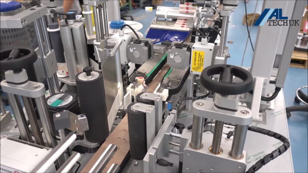 Watchstrap, front/back cocktails labelling machine